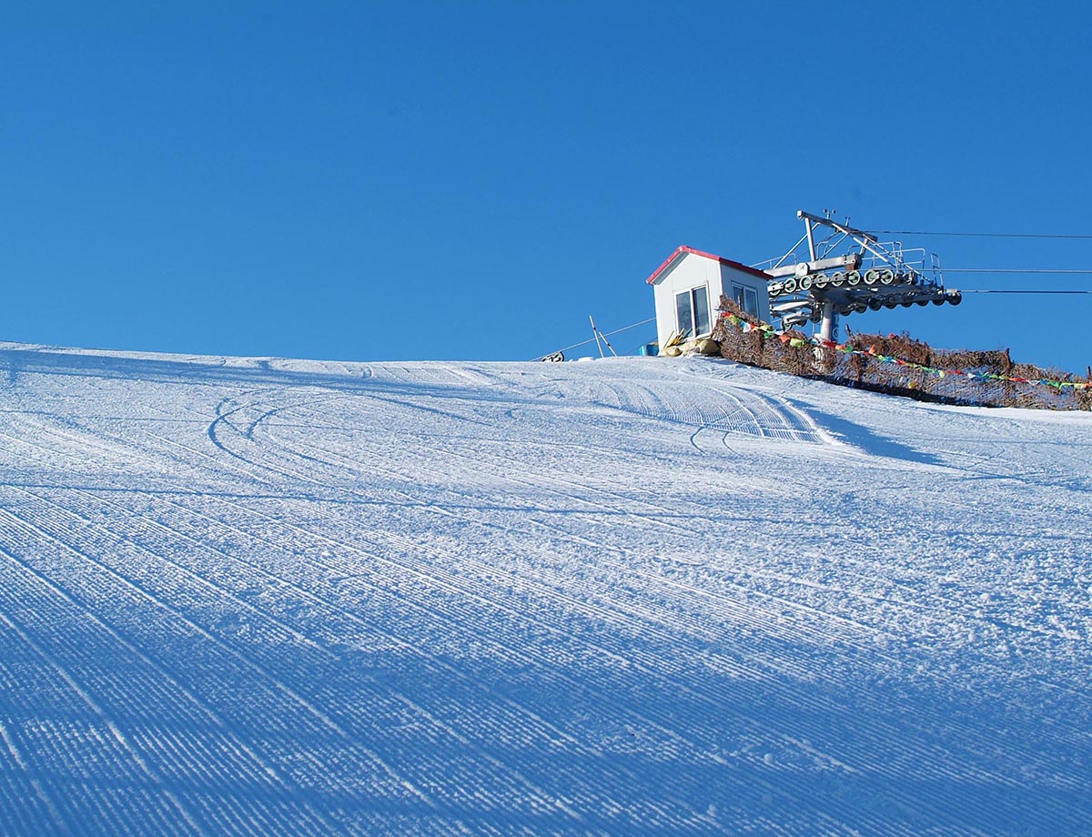 长城岭滑雪场 